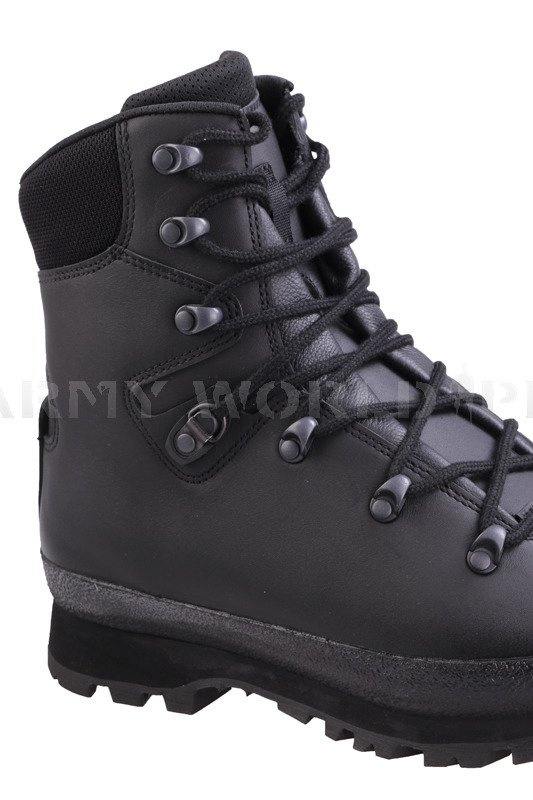 army shoes black