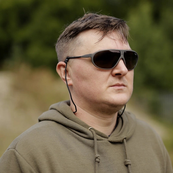 Okulary Przeciwsłoneczne Szwajcarskie Suvasol Oryginał Demobil BDB