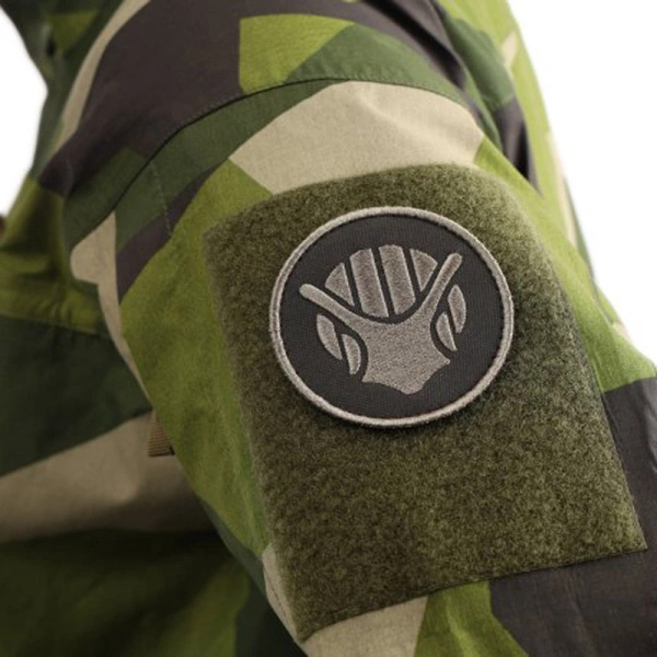 Emblemat Logo Snigel Czarny