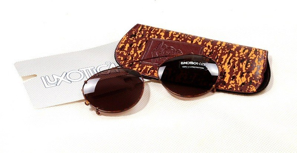 Nakładki Przeciwsłoneczne na Okulary Korekcyjne Z Pokrowcem Holenderskie Luxottica Nowe