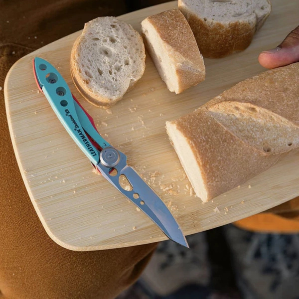 Nóż Składany Skeletool KB Leatherman Black & Stainless (833175)