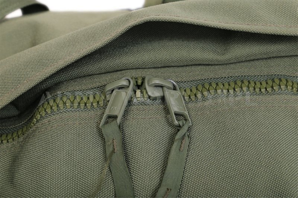 US ARMY Bag With Zipper Olive Original Used