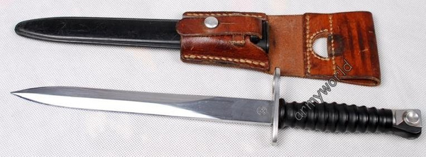 Bagnet Wojskowy Szwajcarski M57 Skórzana Żabka Oryginał Demobil II Gatunek