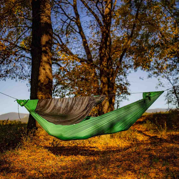 Hamak Lightest Pro Hammock z Moskitierą Ticket To The Moon Czarny/Brąz (TMPRO)