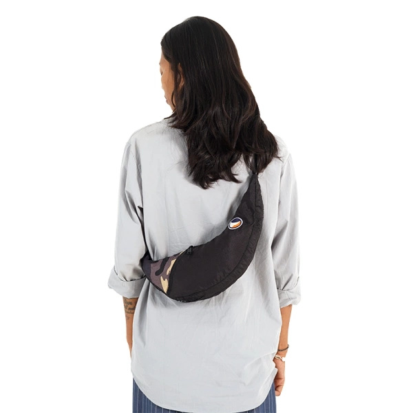 Torba Biodrowa / Nerka Upcycled Sling Back Ticket To The Moon Black / Camo (TMSLB07Camo)