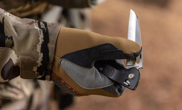 Nóż Składany Leatherman® Free K4 Gray