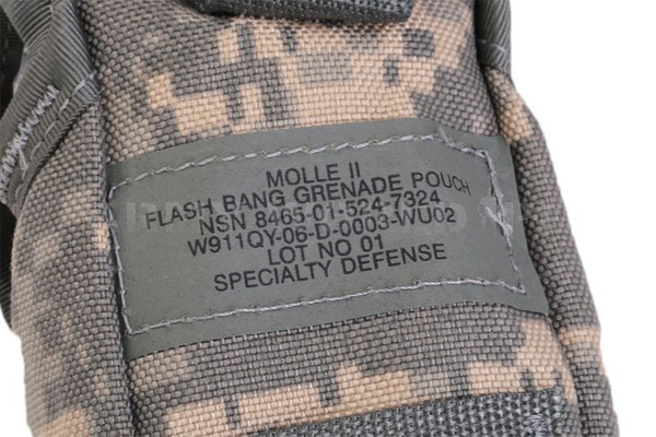 Ładownica Na Granat Błyskowy US Army Flash Bang Grenade Pouch UCP Oryginał Demobil DB